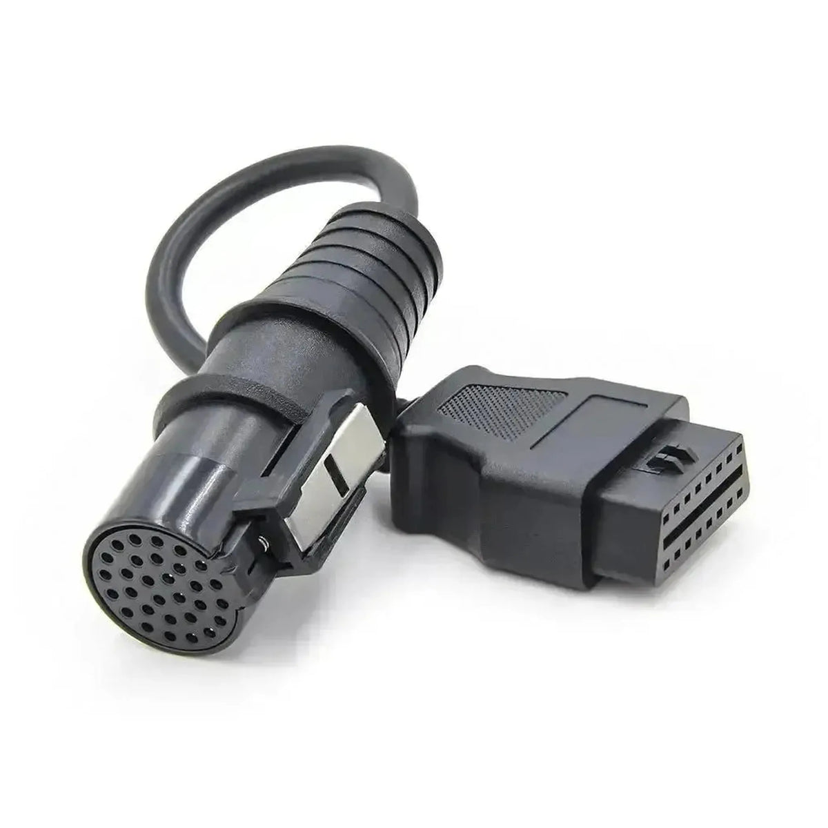 Iveco 30-tüskés OBD1 – 16-tüskés OBD2 adapter kábel | Teherautó